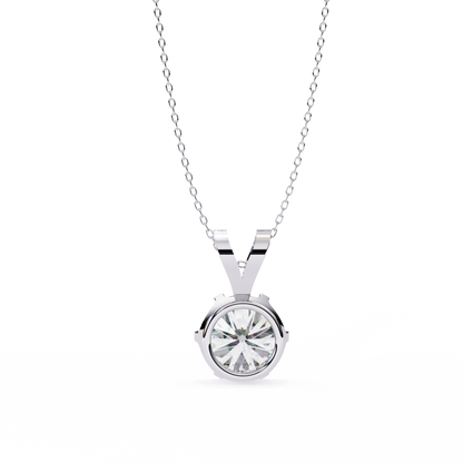 Oravia Solitaire Pendant