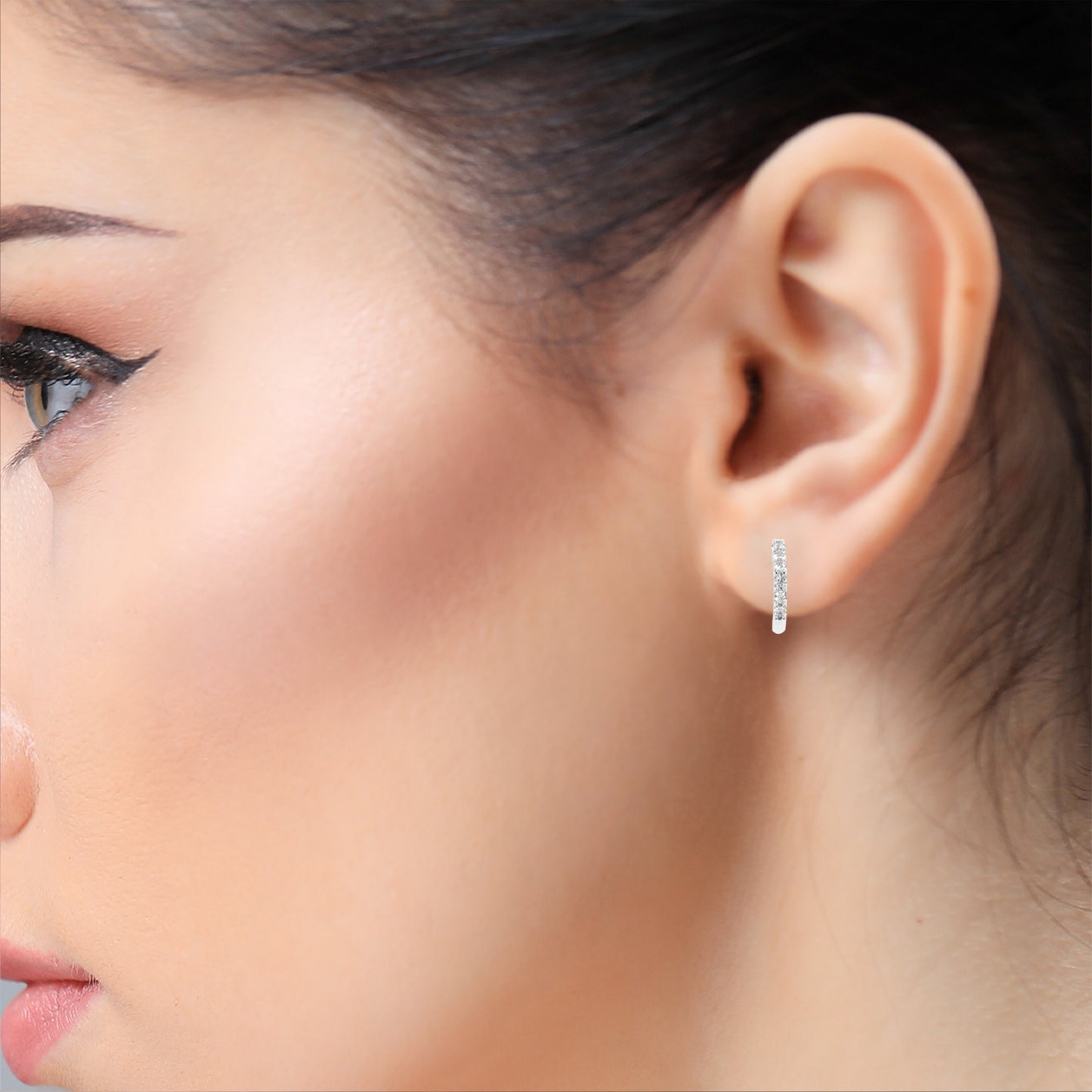 Twinkle Six Diamonds Hoops