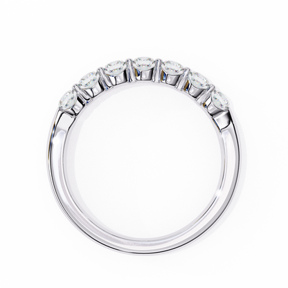 Lucky Gleam Band Ring