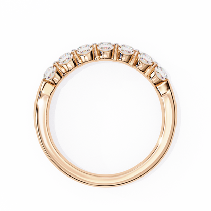 Lucky Gleam Band Ring