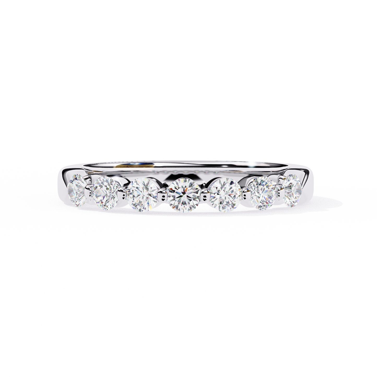 Lucky Gleam Band Ring