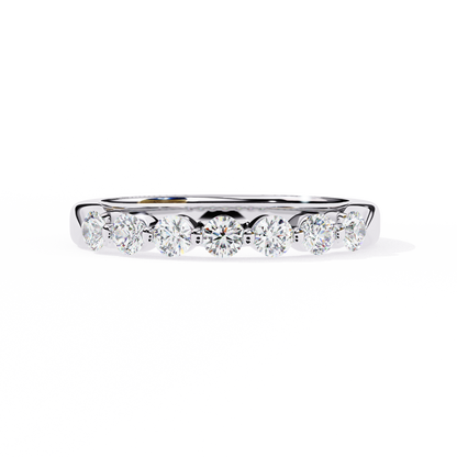 Lucky Gleam Band Ring