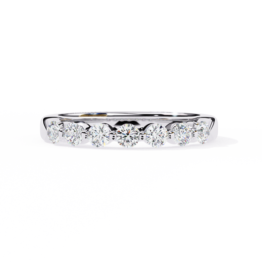 Lucky Gleam Band Ring