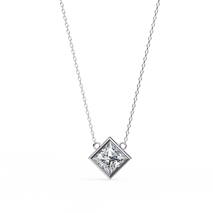 squarence Solitaire Pendant